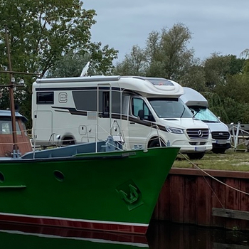 Historischer Zollkreuzer auf der Werft Allerm&ouml;he